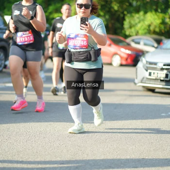 Runner Photo 3976580