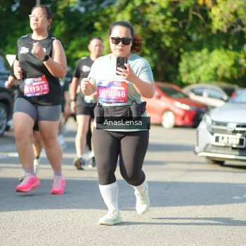 Runner Photo 3976587