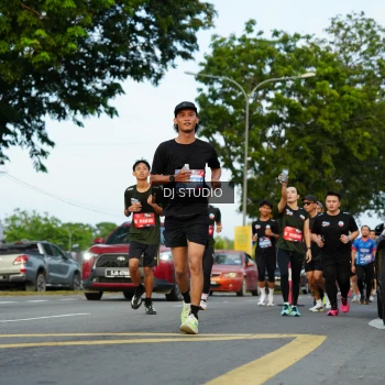 Runner Photo 3976589