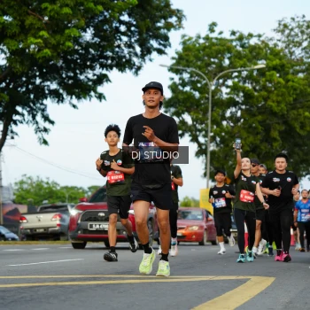 Runner Photo 3976605