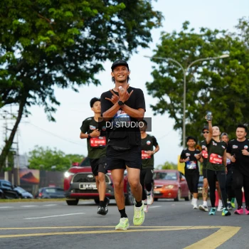 Runner Photo 3976618