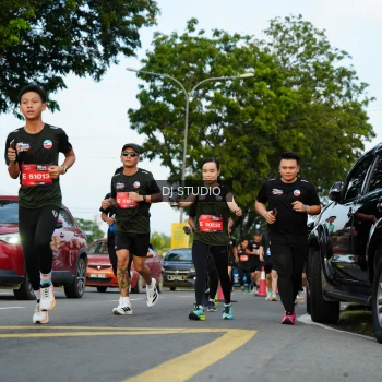 Runner Photo 3976627