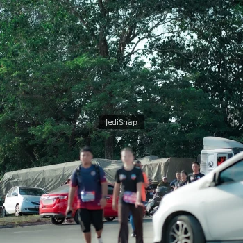 Runner Photo 3976631