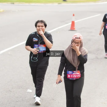 Runner Photo 3976635