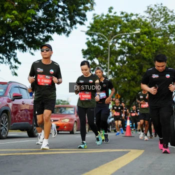 Runner Photo 3976669