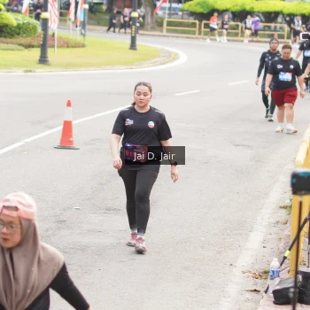 Runner Photo 3976671