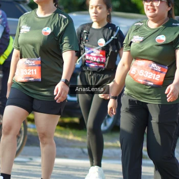 Runner Photo 3976685
