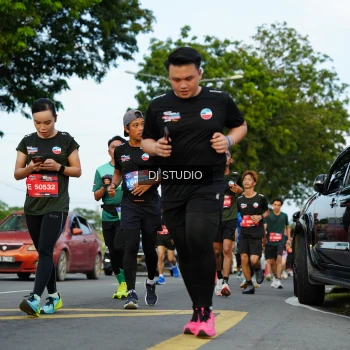 Runner Photo 3976718