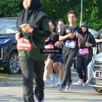 Runner Photo 3976729