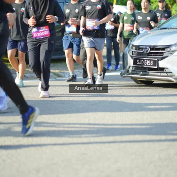 Runner Photo 3976740
