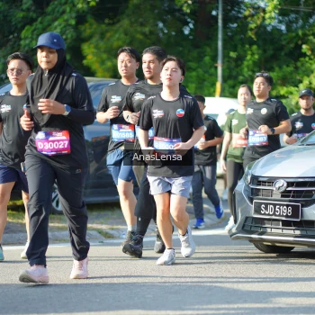 Runner Photo 3976748