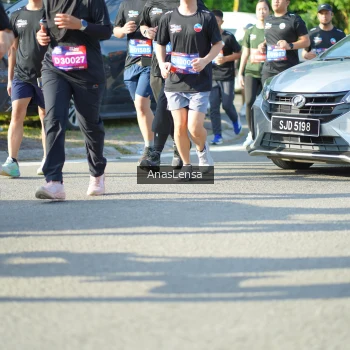 Runner Photo 3976750
