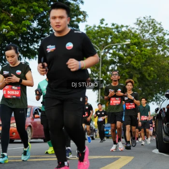 Runner Photo 3976761