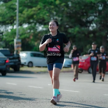 Runner Photo 3976800