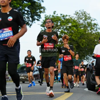 Runner Photo 3976809