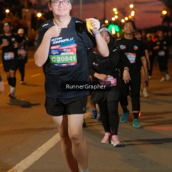 Runner Photo 3976850