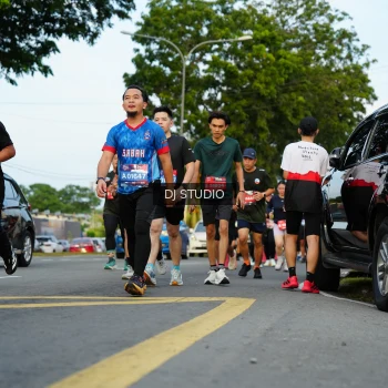 Runner Photo 3976869