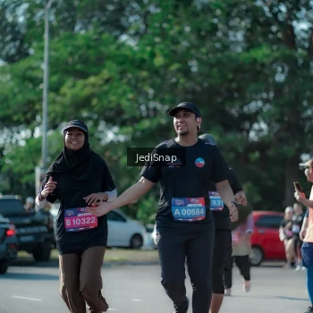 Runner Photo 3976894