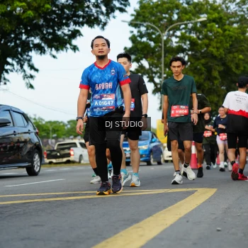 Runner Photo 3976923