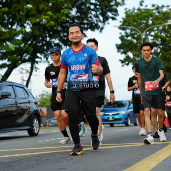 Runner Photo 3976940