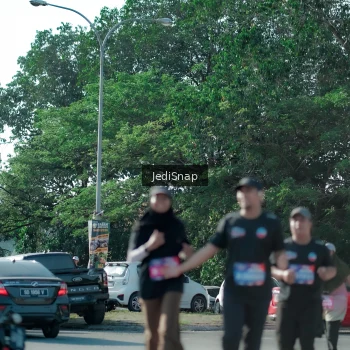 Runner Photo 3976944