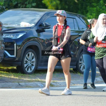 Runner Photo 3976960