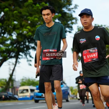 Runner Photo 3976969