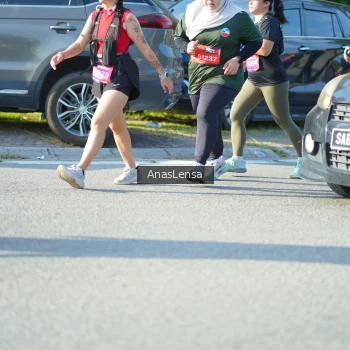 Runner Photo 3976974