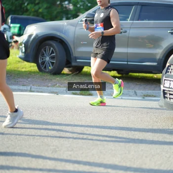 Runner Photo 3976981