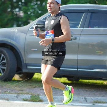 Runner Photo 3976986