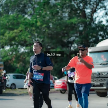 Runner Photo 3977035
