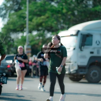 Runner Photo 3977056