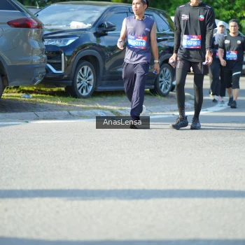 Runner Photo 3977080