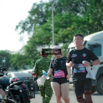Runner Photo 3977103