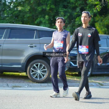 Runner Photo 3977110