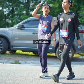 Runner Photo 3977117