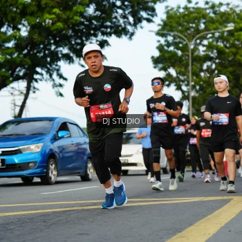 Runner Photo 3977172