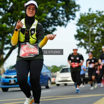 Runner Photo 3977213