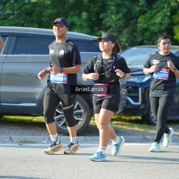 Runner Photo 3977214