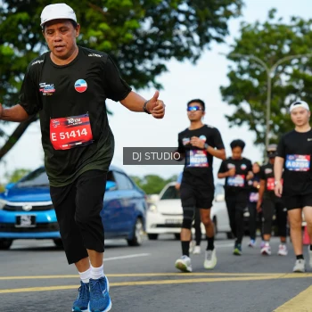 Runner Photo 3977241