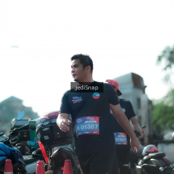 Runner Photo 3977249