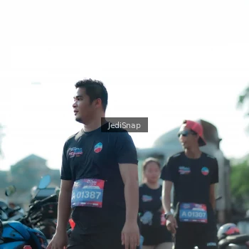 Runner Photo 3977256