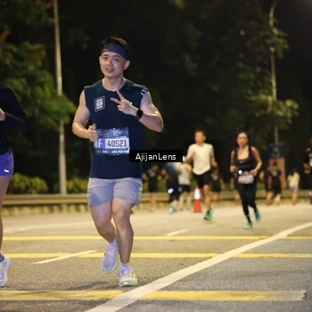 Runner Photo 3977279