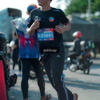 Runner Photo 3977325