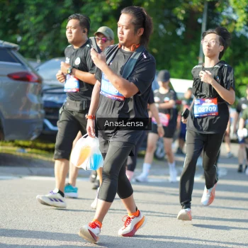 Runner Photo 3977334