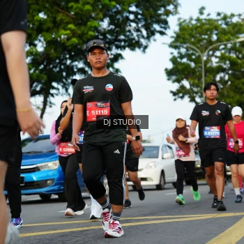 Runner Photo 3977349
