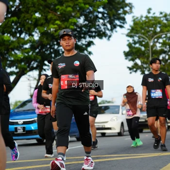 Runner Photo 3977359