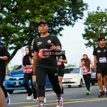 Runner Photo 3977363