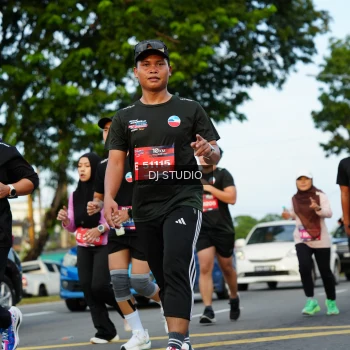 Runner Photo 3977365
