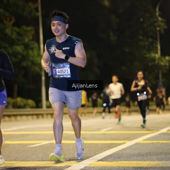 Runner Photo 3977386